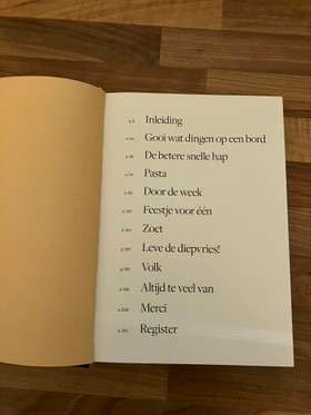 bookImage