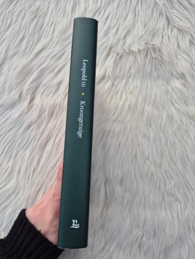bookImage