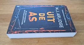 bookImage