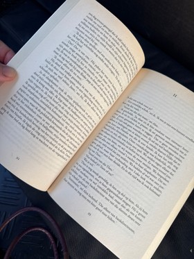 bookImage