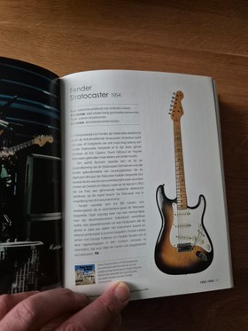 bookImage