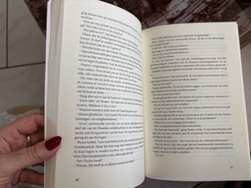 bookImage