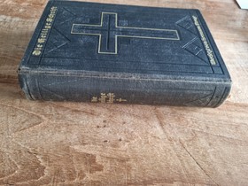 bookImage