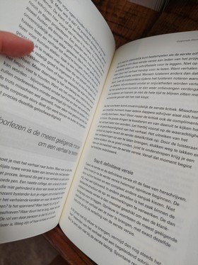 bookImage