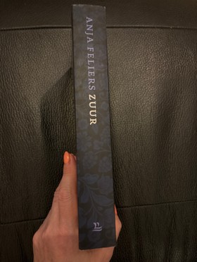 bookImage