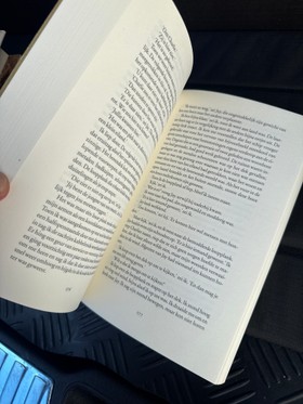 bookImage