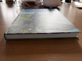 bookImage