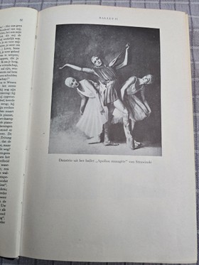 bookImage