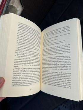 bookImage