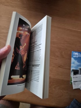 bookImage
