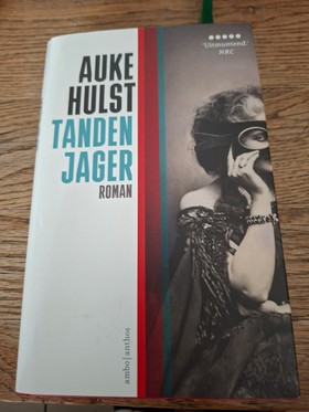 bookImage