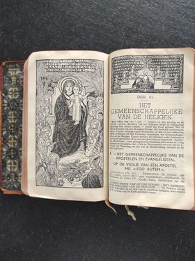 bookImage