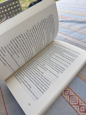 bookImage