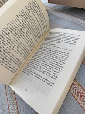 bookImage