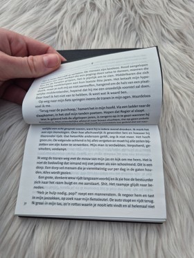 bookImage