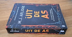 bookImage