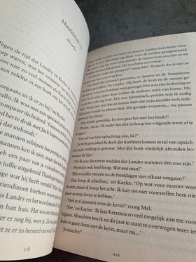 bookImage