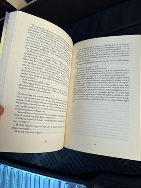 bookImage