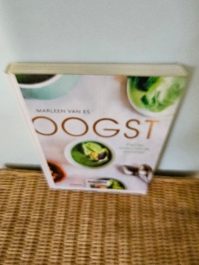 bookImage