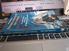 bookImage