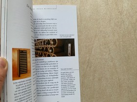 bookImage