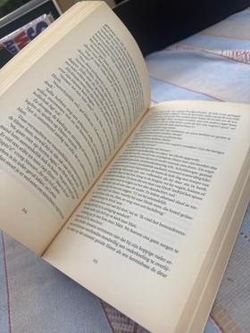 bookImage