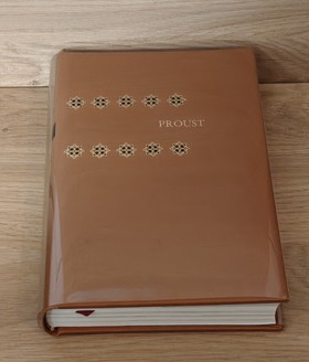 bookImage