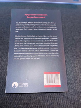 bookImage
