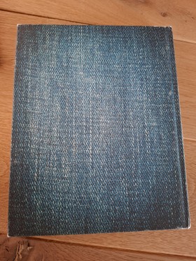bookImage