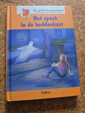 bookImage