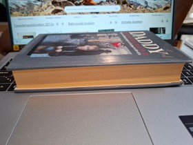 bookImage