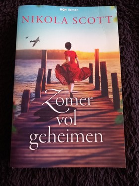 bookImage