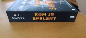 bookImage