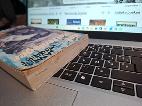 bookImage
