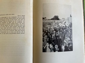 bookImage