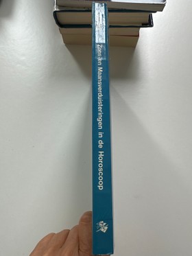 bookImage