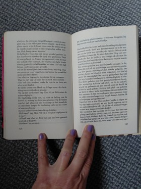 bookImage