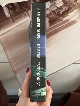 bookImage