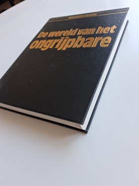 bookImage