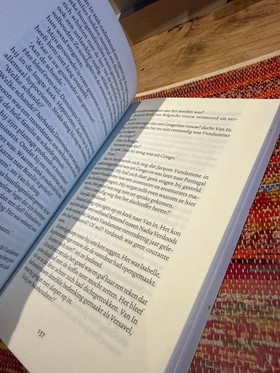 bookImage