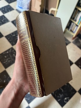 bookImage