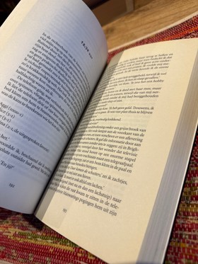 bookImage