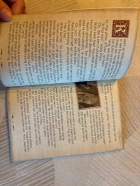 bookImage