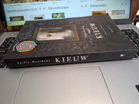 bookImage