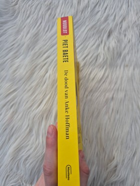 bookImage