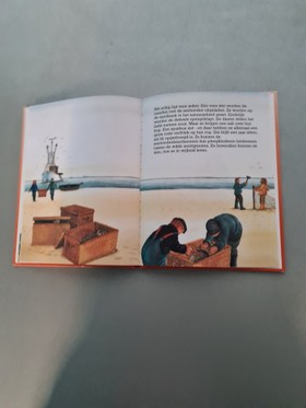 bookImage