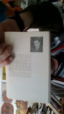 bookImage