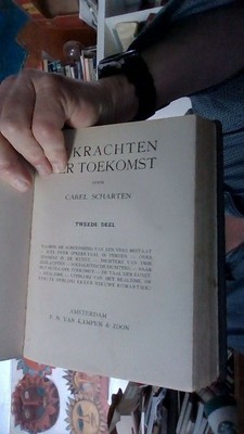 bookImage