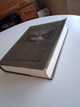 bookImage