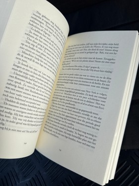 bookImage